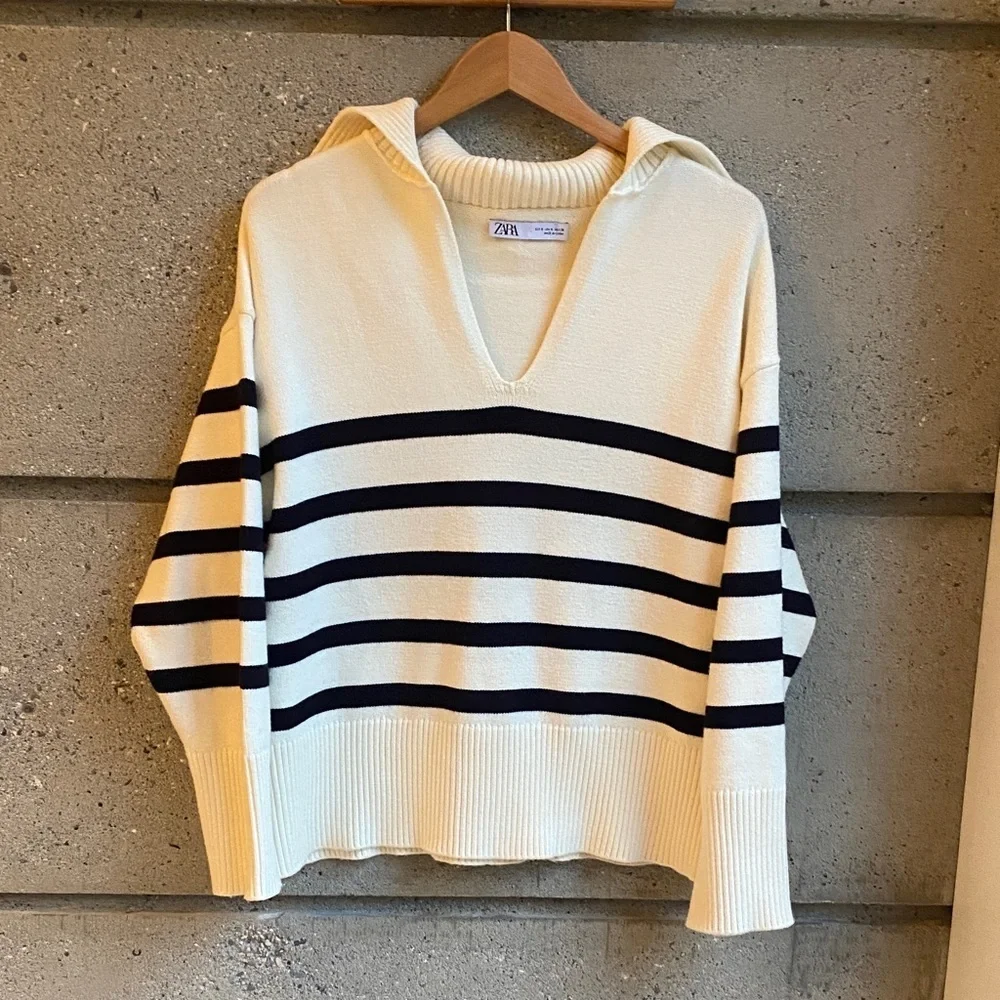 Zara Ecru V-Neck Polo Sweater in Cream and Black Stripes - Picture 4 of 5
